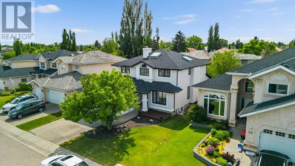 54 Mckenzie Lake Manor SE