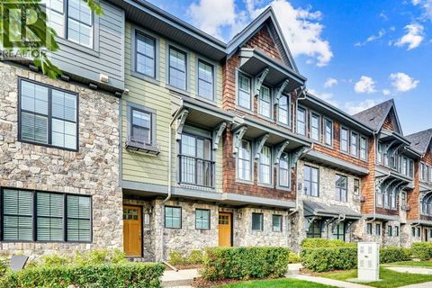 306 Ascot Circle SW Calgary AB T3H0X2