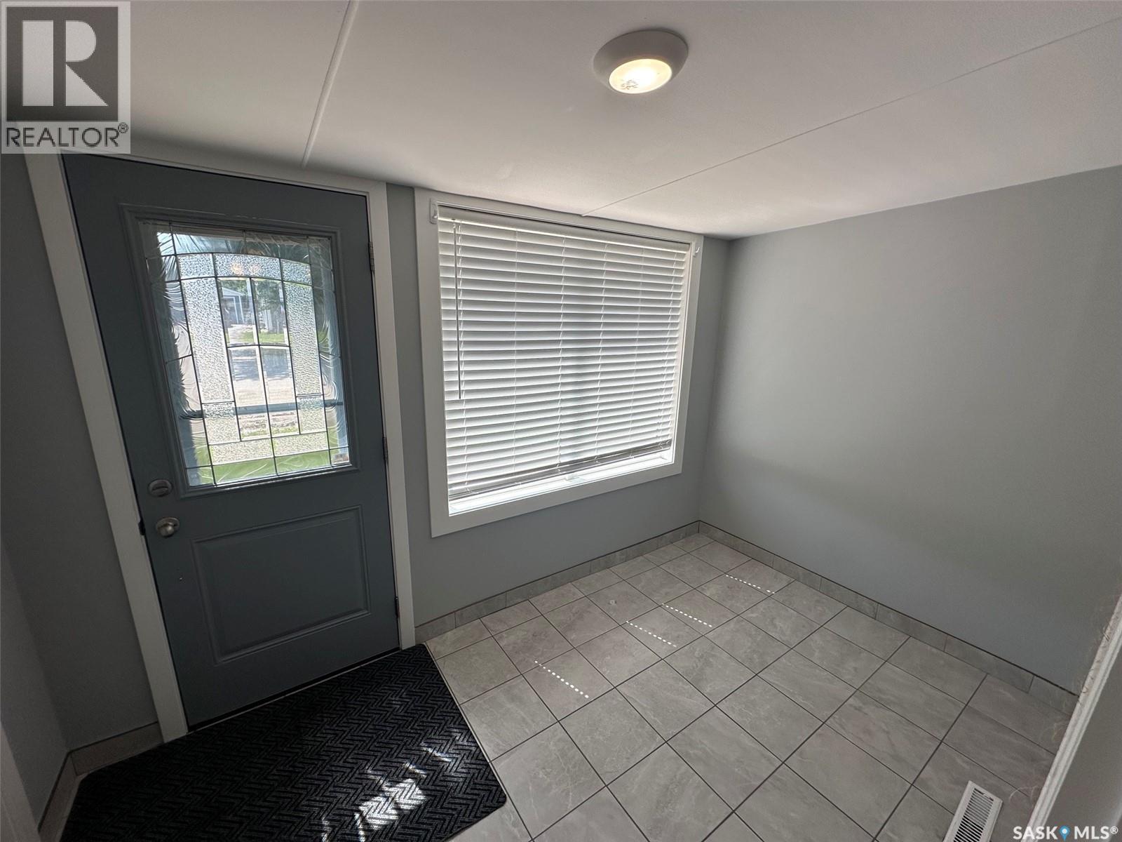 142 2nd AVENUE W