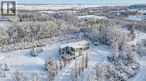 24008 241 Avenue E Rural Foothills County AB T1S4B8