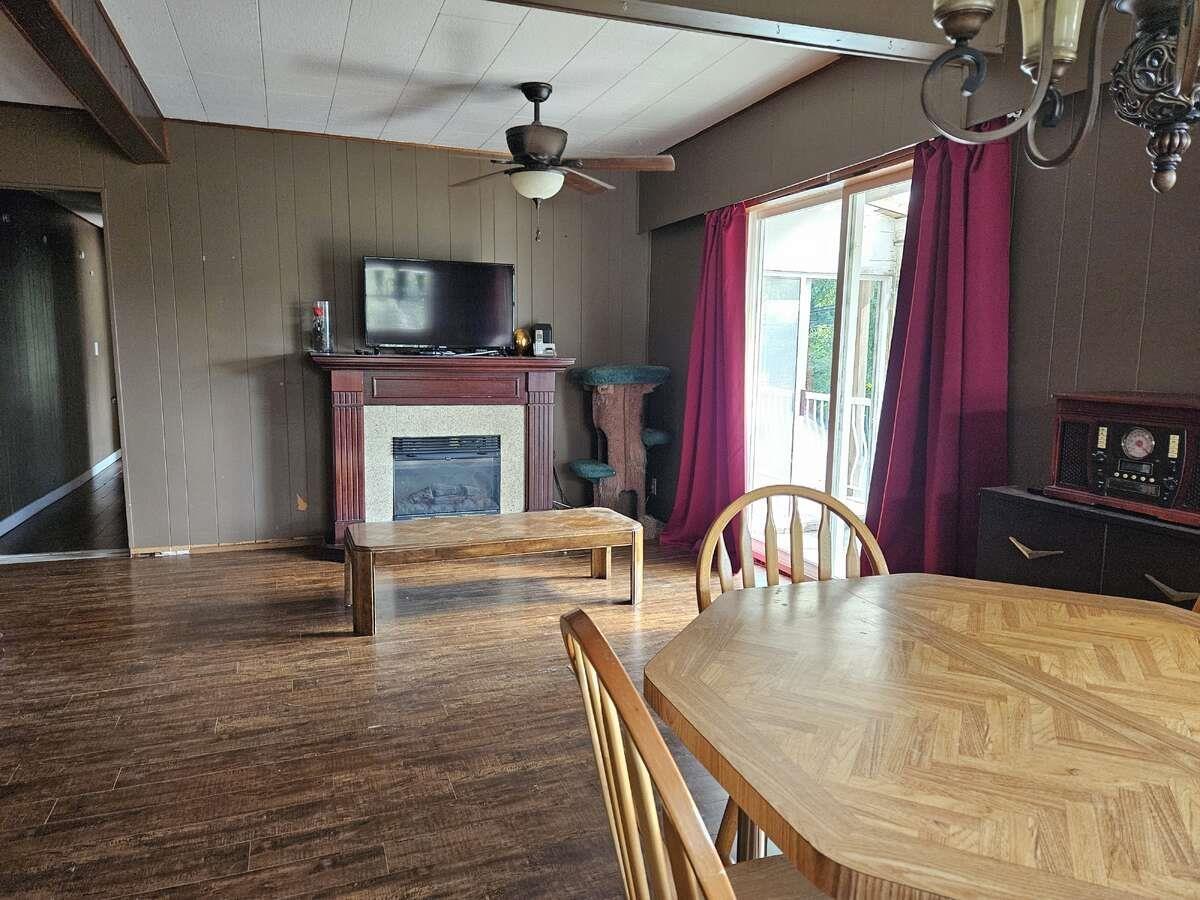 47145 YALE ROAD|Little Mountain