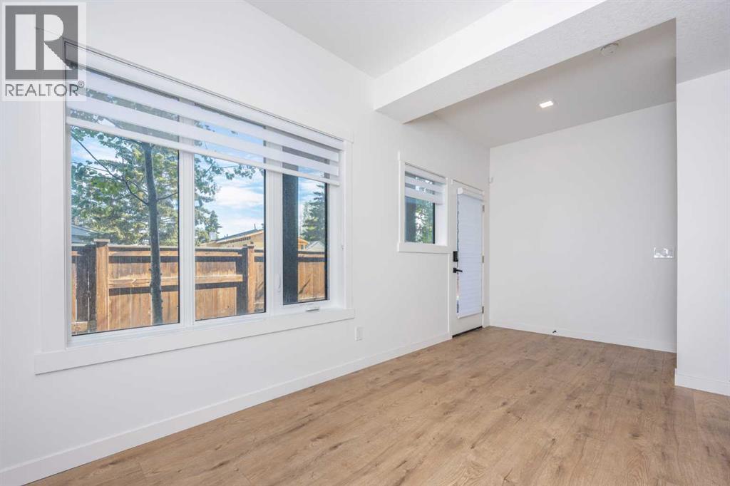 408 Greenbriar Common NW