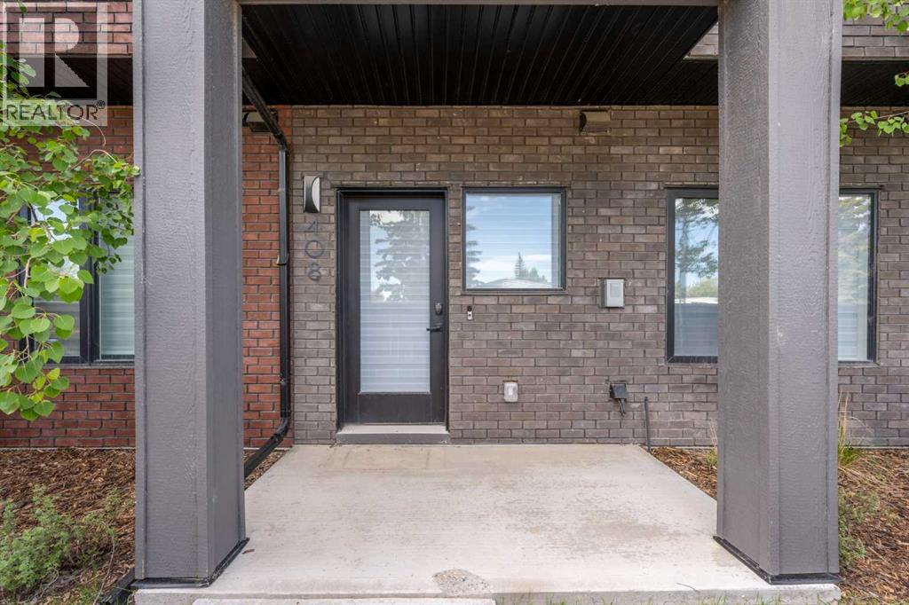 408 Greenbriar Common NW