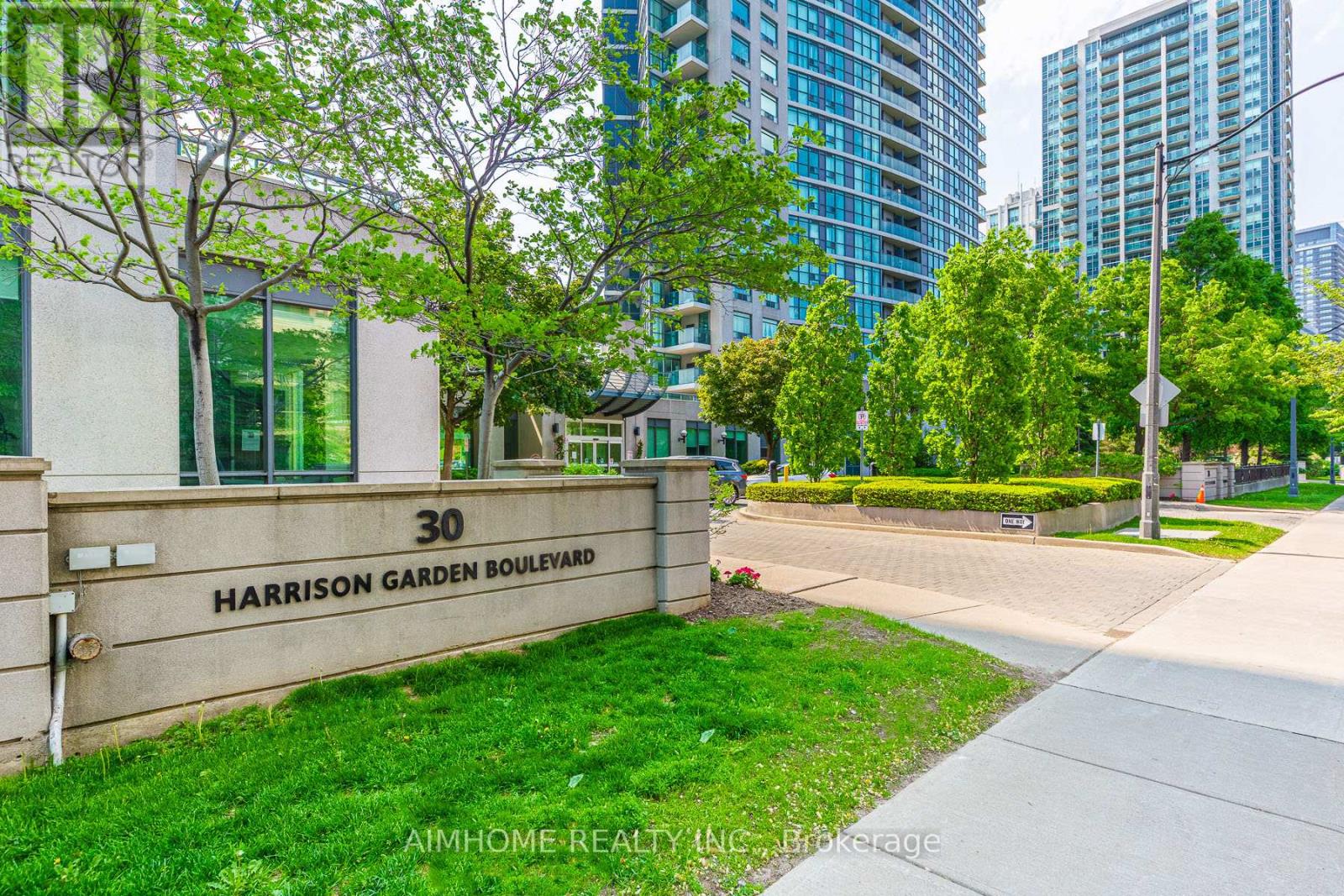 1106 - 30 HARRISON GARDEN BOULEVARD