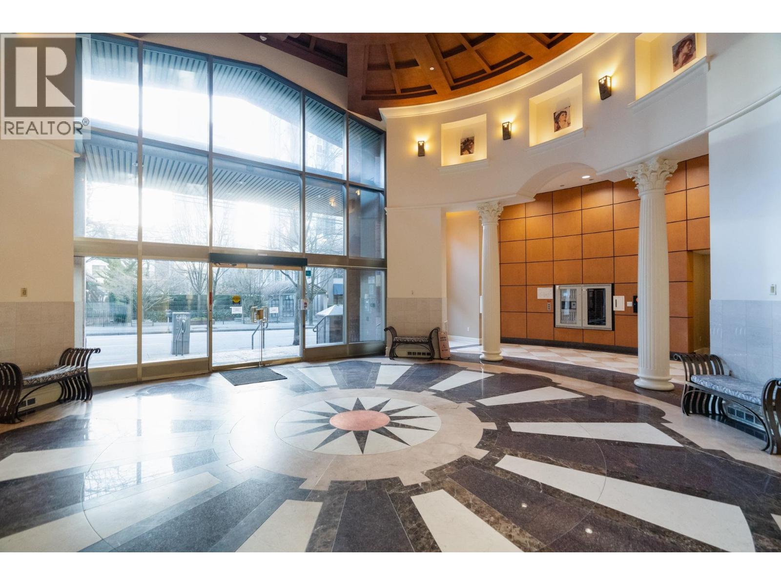 2602 1189 HOWE STREET