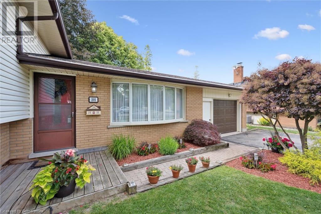 201 STONYBROOK Drive