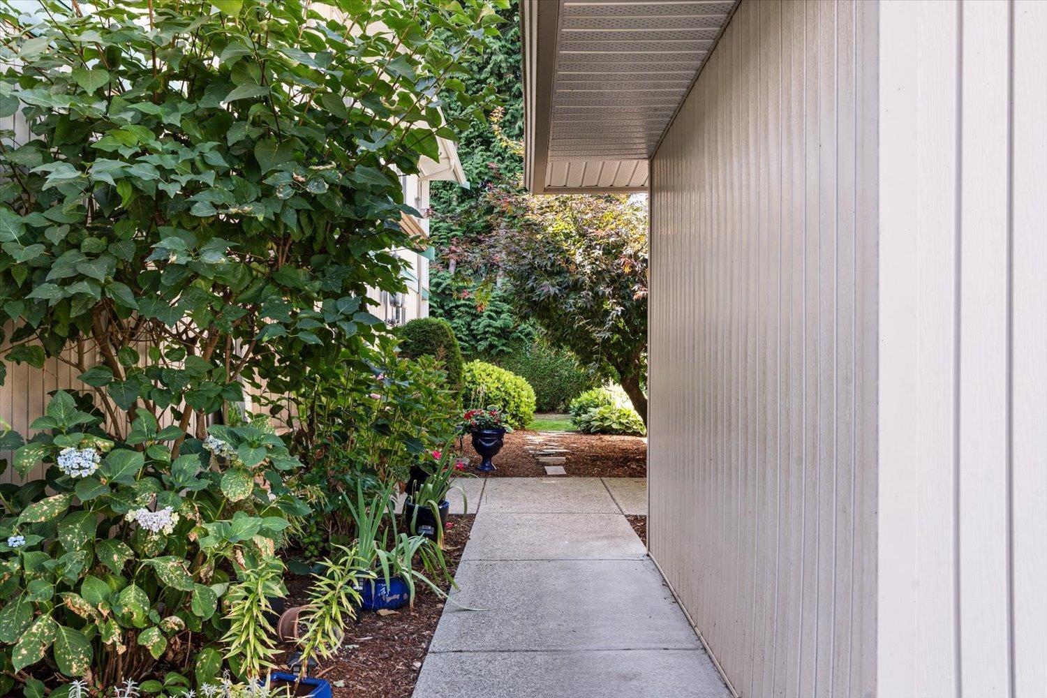 104 9855 QUARRY ROAD|Chilliwack Proper East