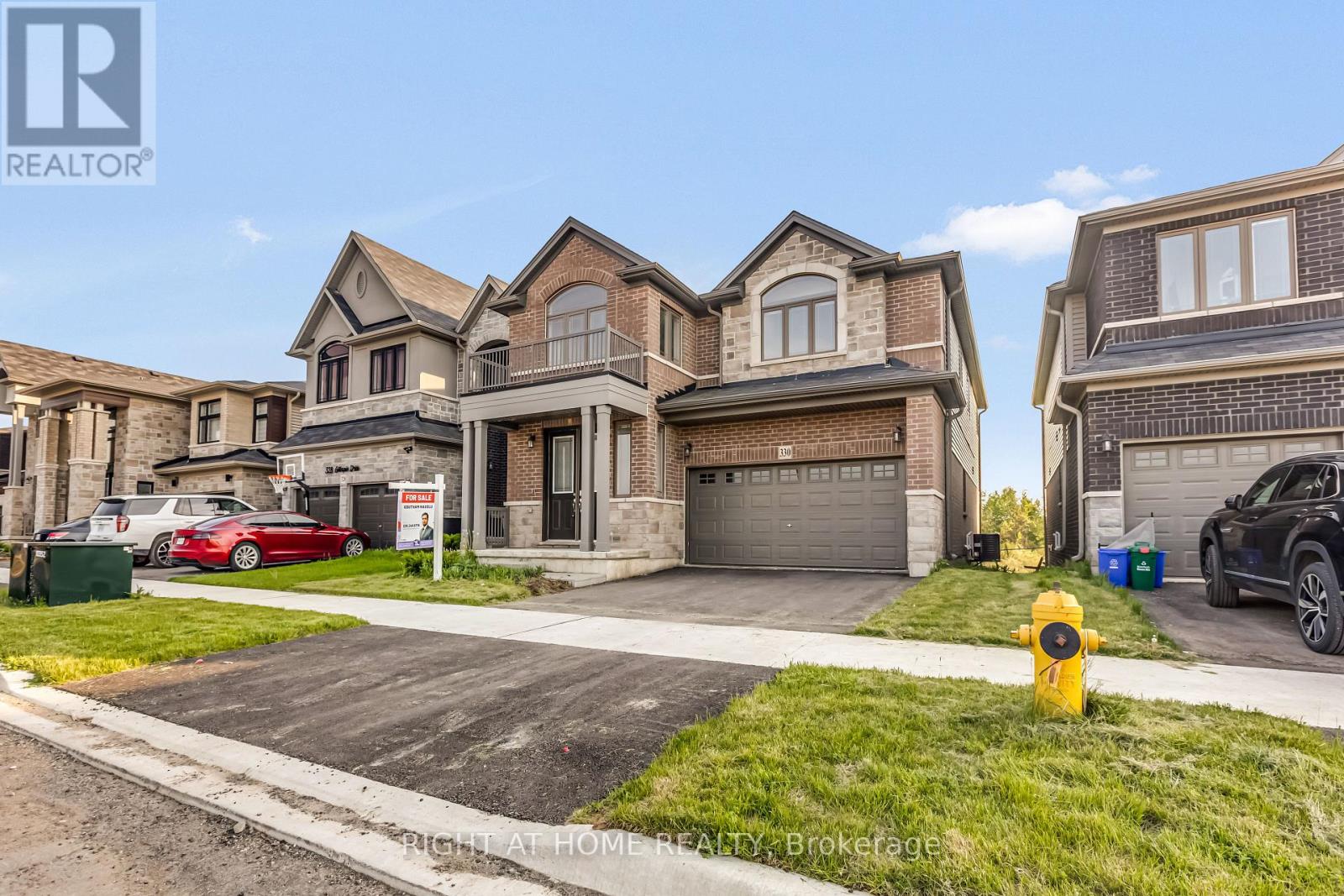 330 GILLESPIE DRIVE