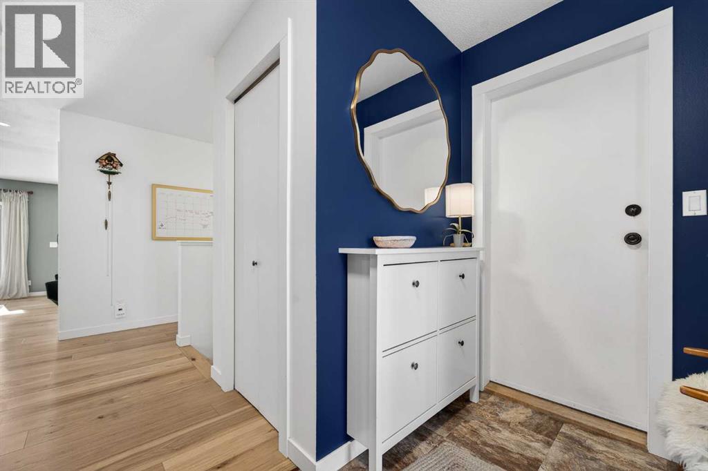 39 Wildwood Crescent W