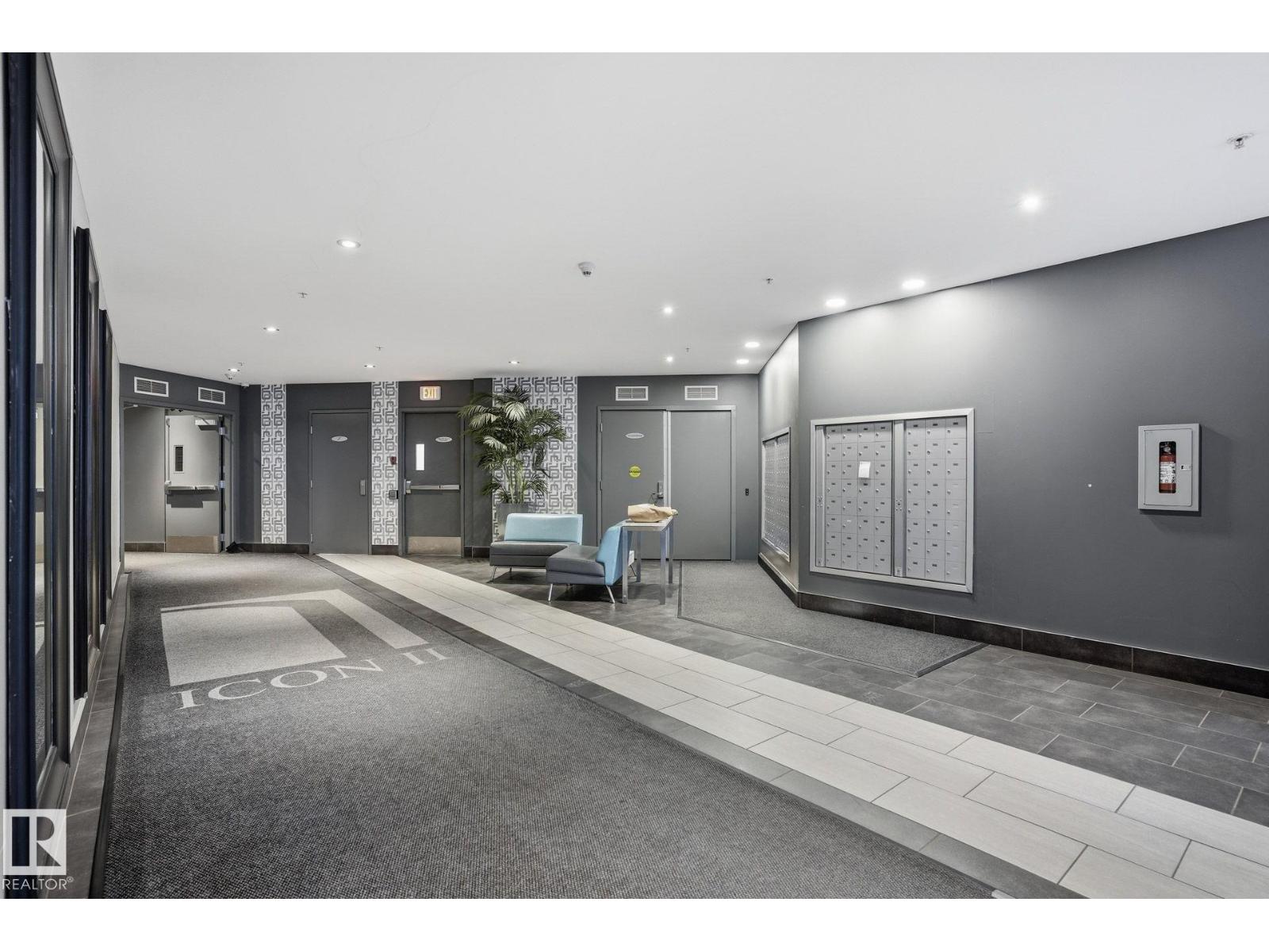 #2702 10152 104 ST NW