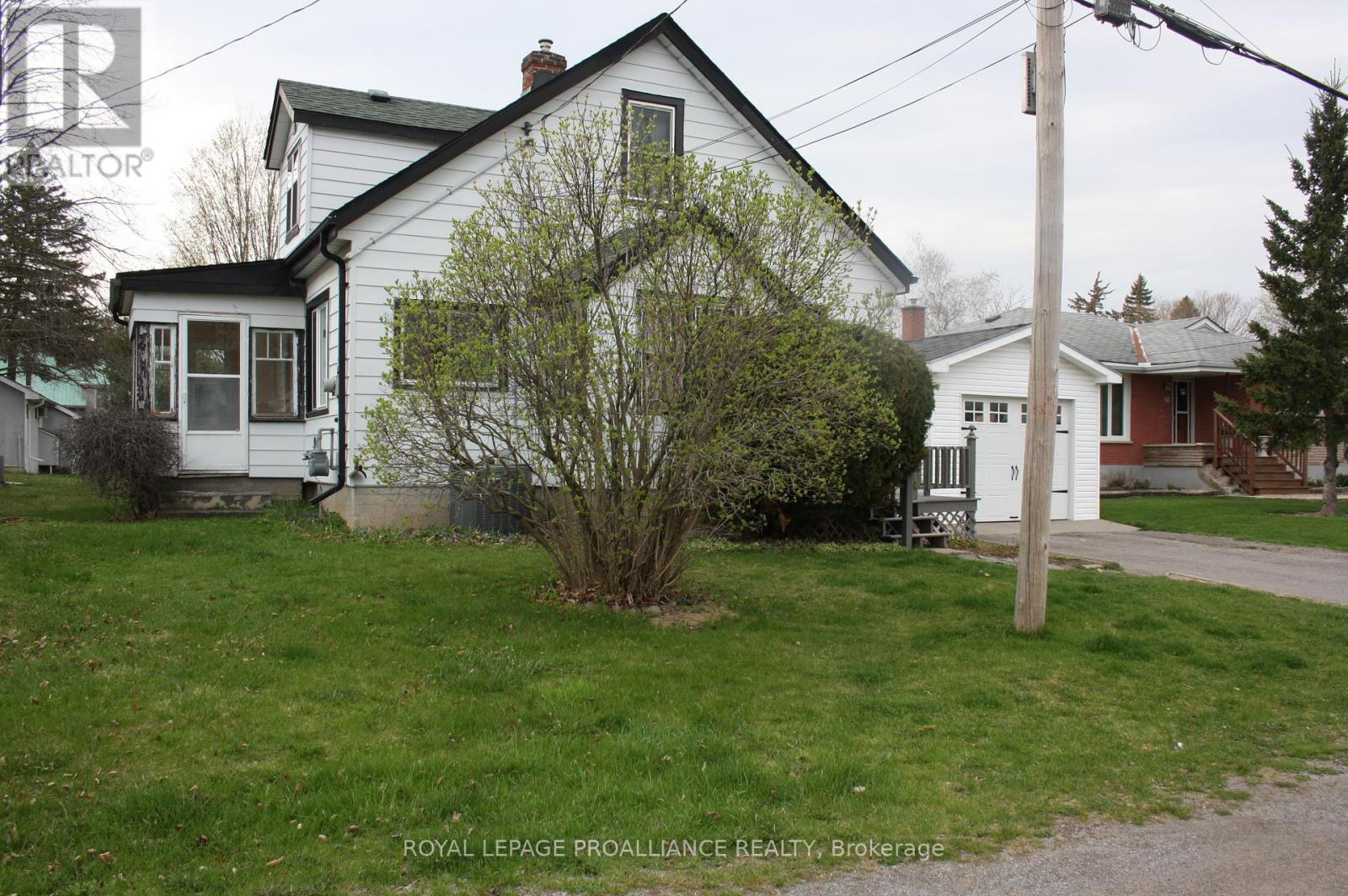 48 GILBERT STREET