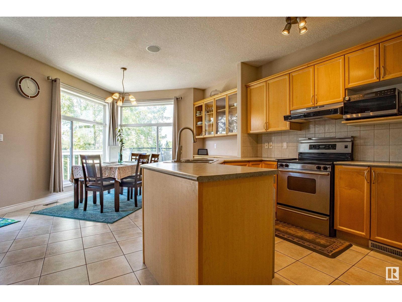 387 HEATH RD NW
