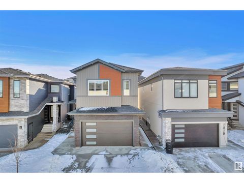 1815 17 AV NW Edmonton AB T6T2N2