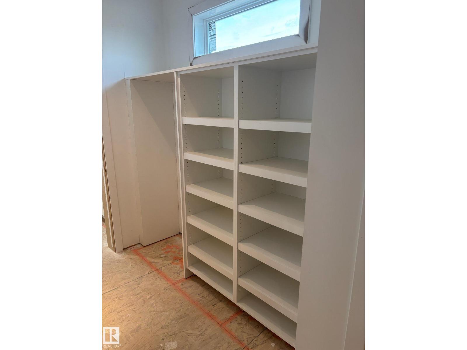 30 ELSINORE PL NW
