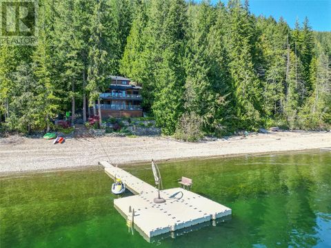 7302 Sunnybrae Canoe Point Road Tappen BC V0E2X1