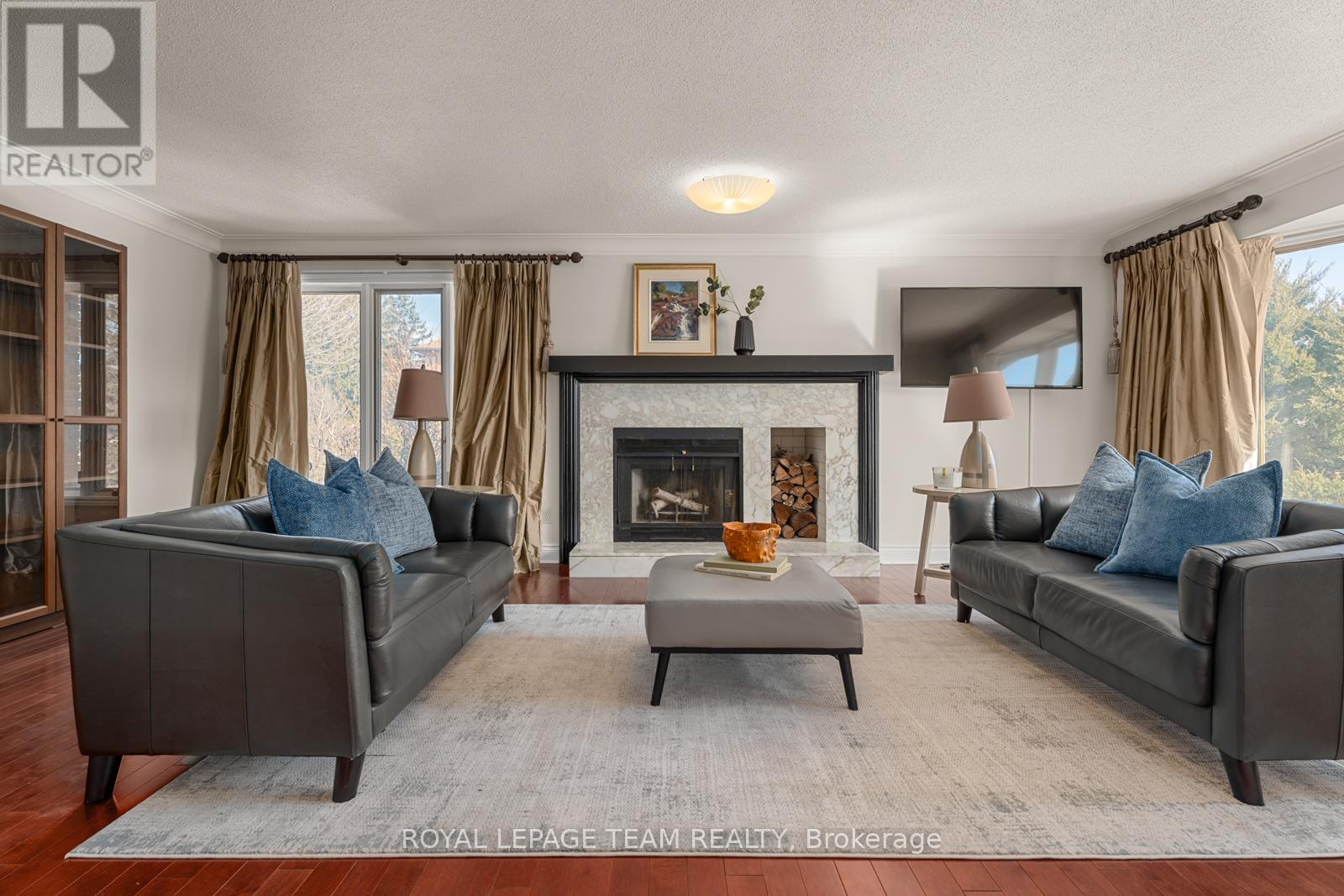 48 CEDARHILL DRIVE