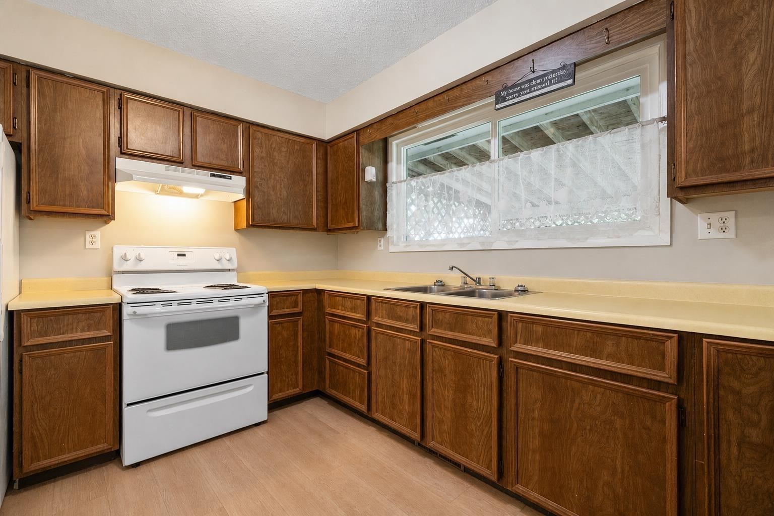 9195 ASPEN PLACE|Chilliwack Proper East