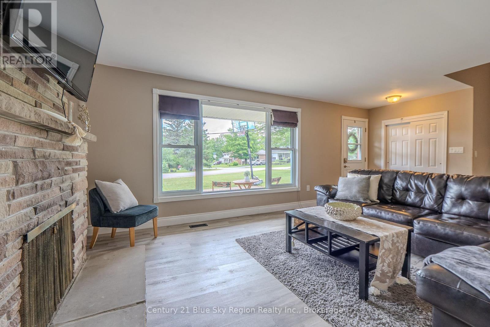 225 REGINALD ROAD