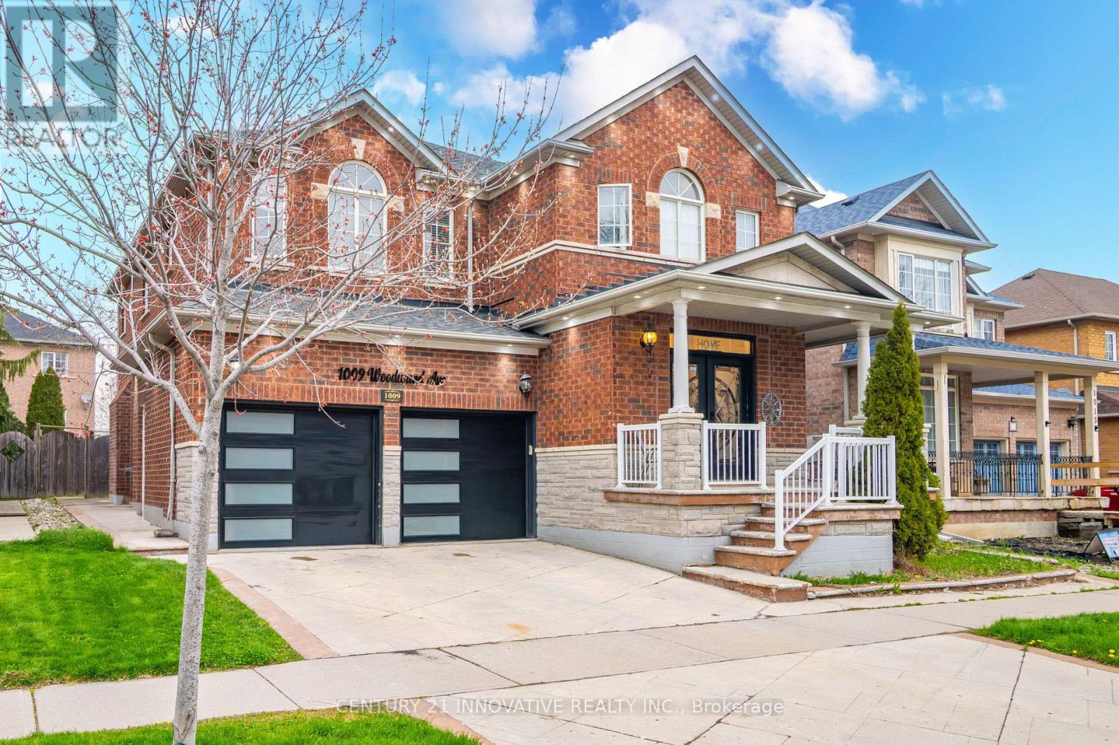 1009 WOODWARD AVENUE