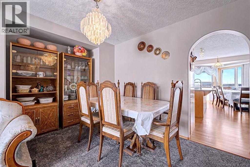 433 Coral Springs Place NE