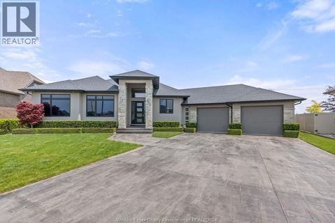 6 MULBERRY CRESCENT Kingsville ON N9Y0B8