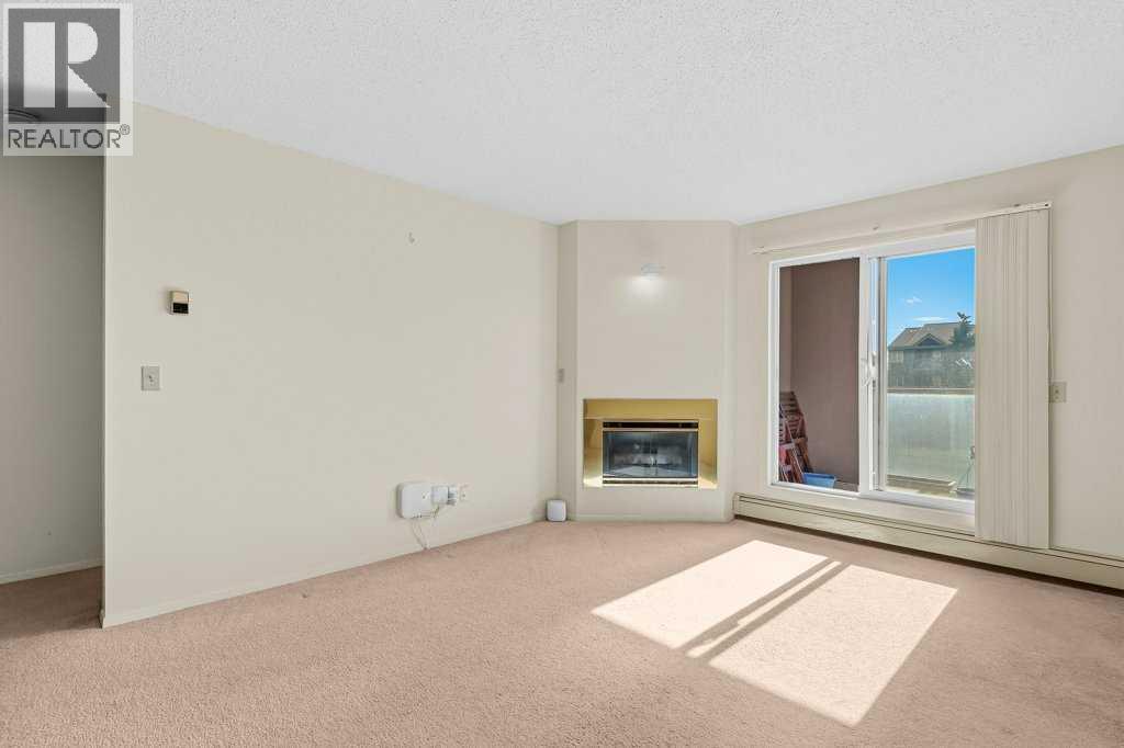 3400, 2422 Edenwold Heights NW
