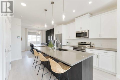 92 Willow Street Cochrane AB T4C2S8