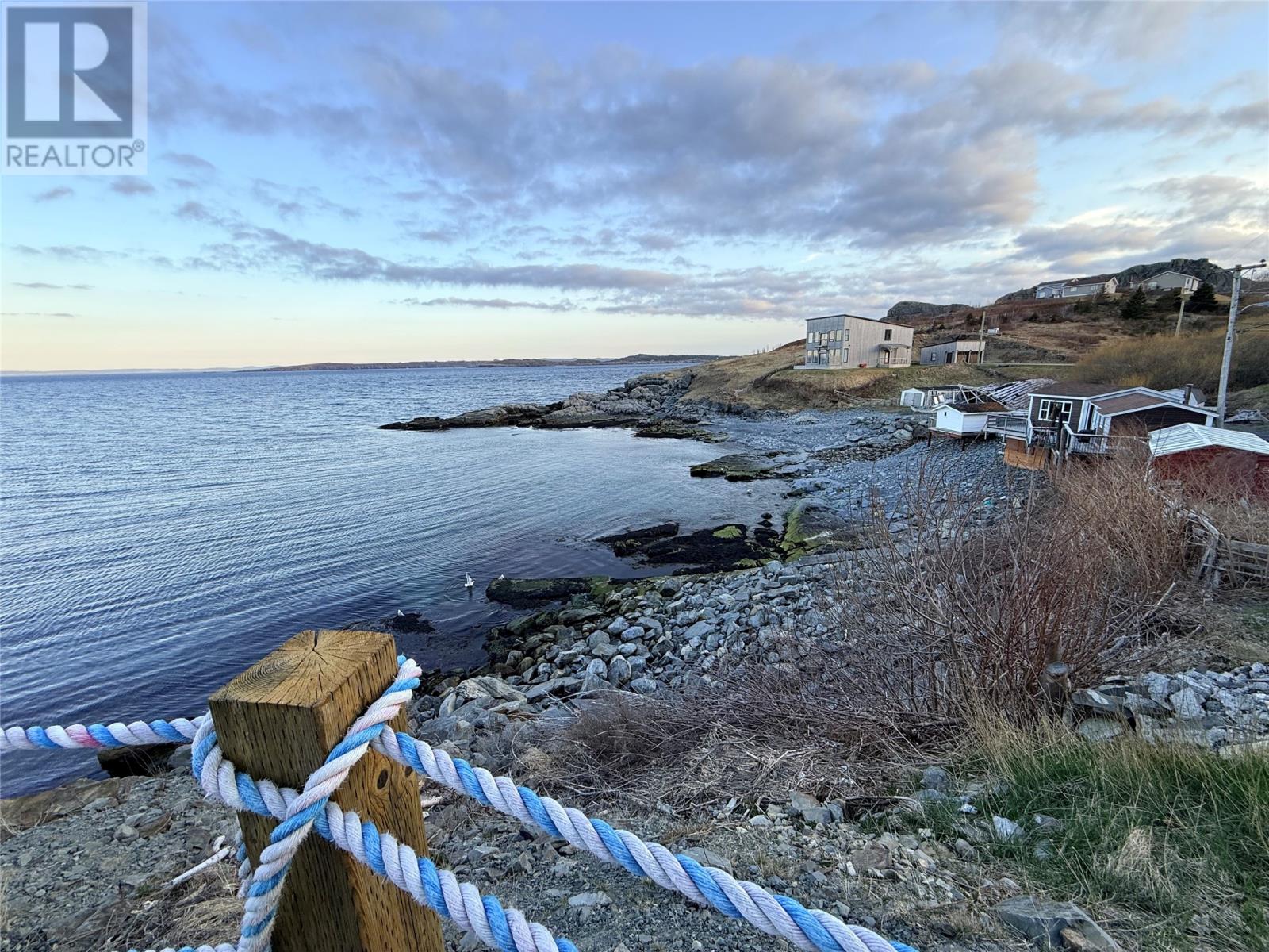 28 Spoon Cove Road