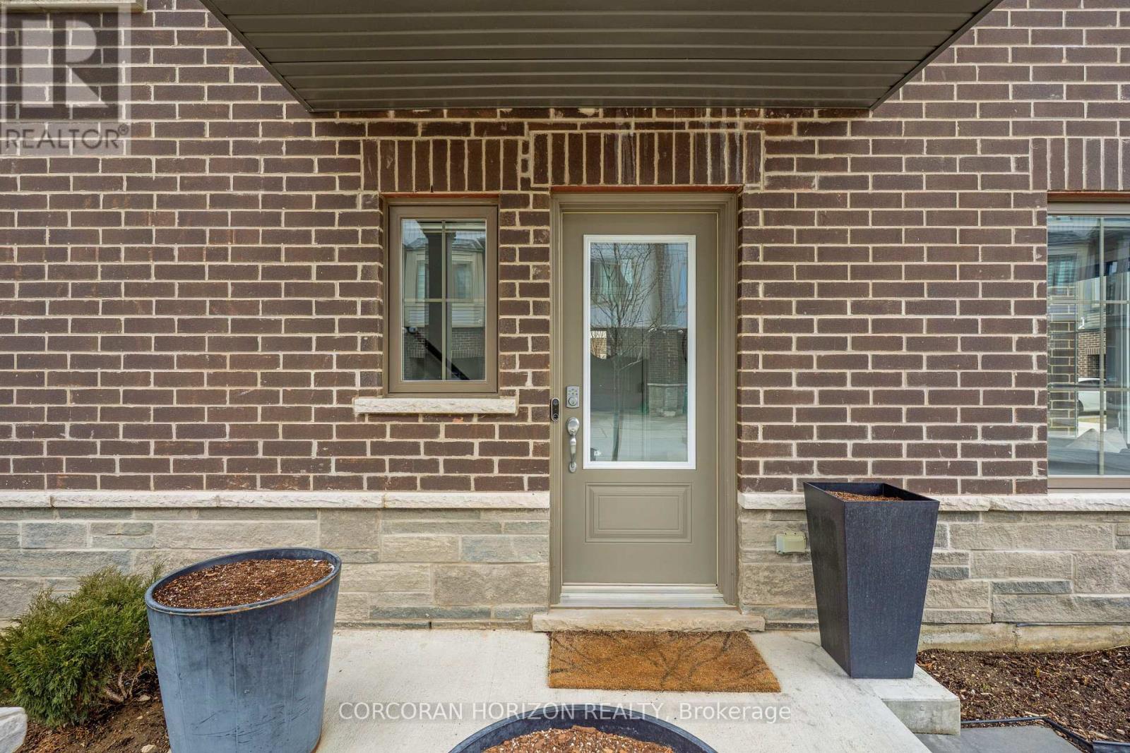 70 - 124 COMPASS TRAIL