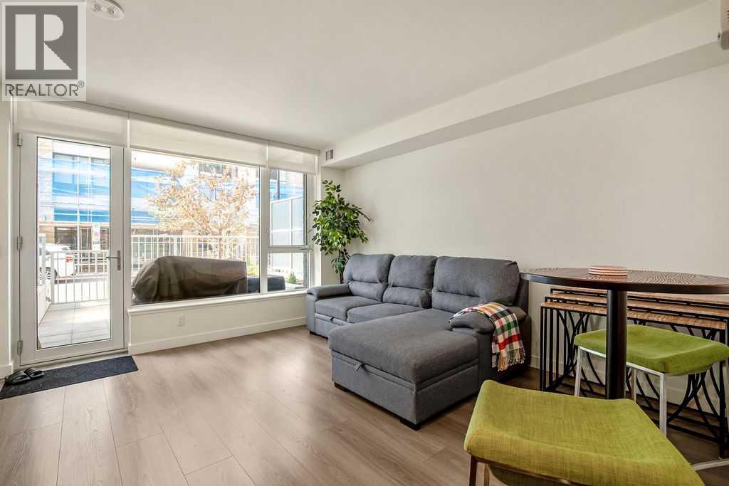 103, 108 Waterfront Court SW