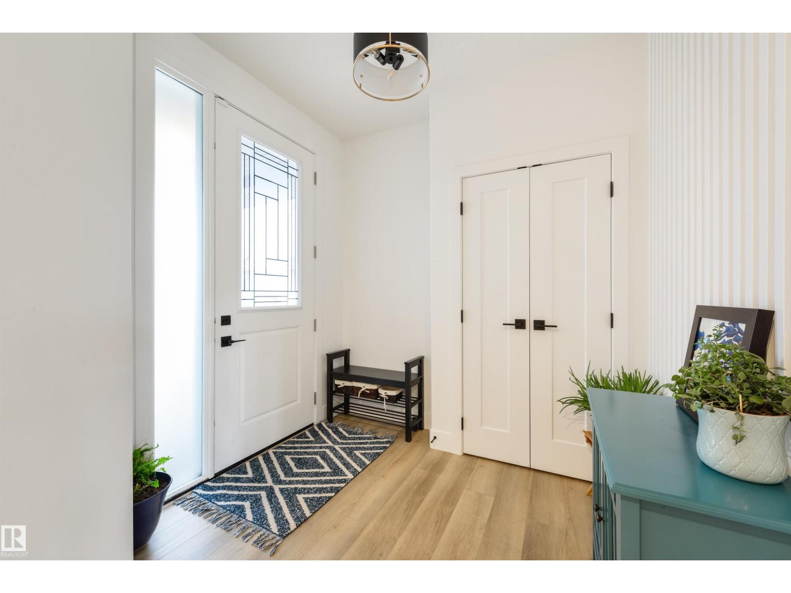 36 AVONLEA WY