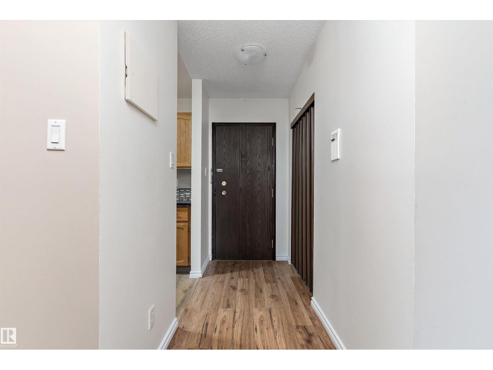 #407 3610 43 AV NW