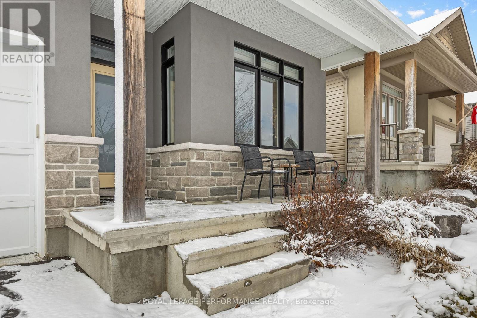 597 ROBERT HILL STREET