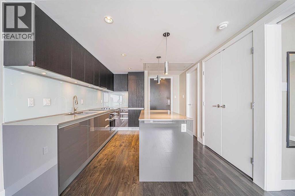 2203, 1122 3 Street SE