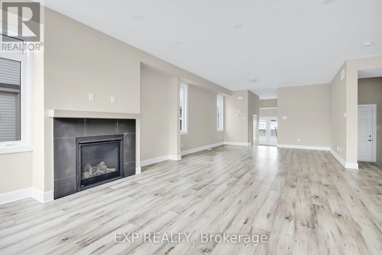 163 HOOPER STREET