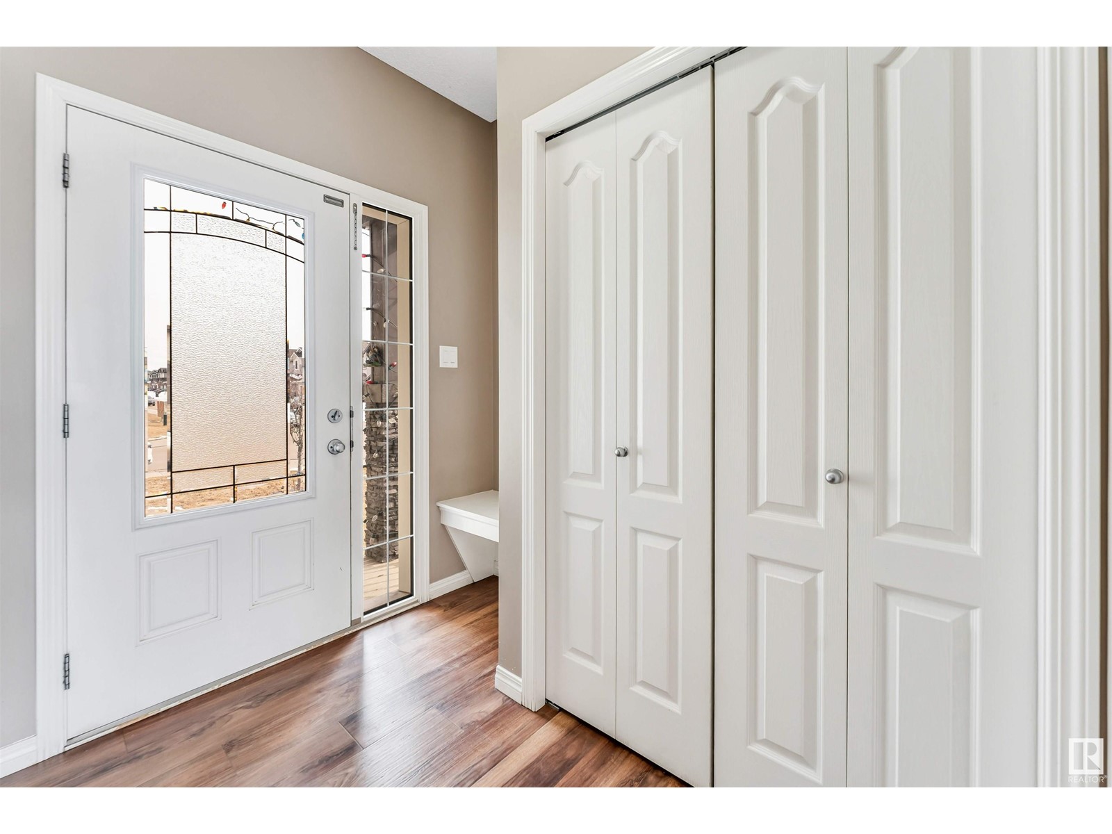 1306 32A ST NW