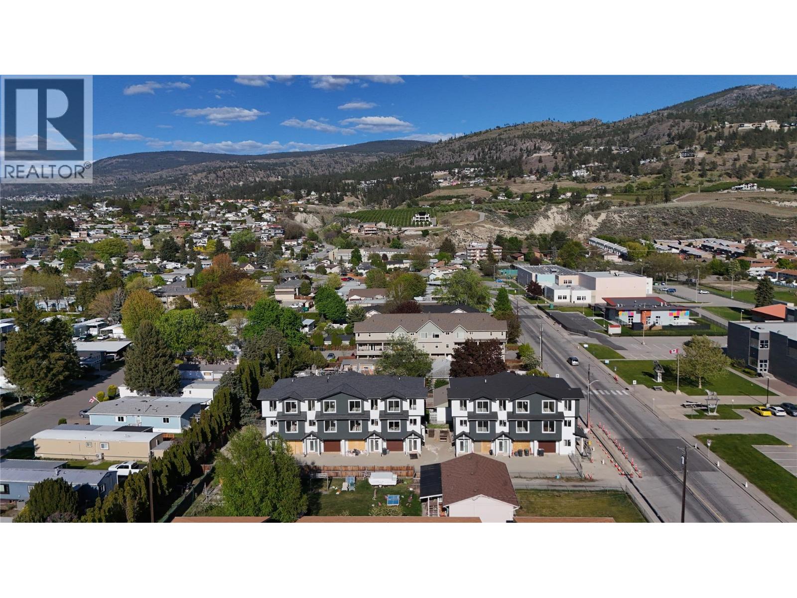 143 Green Avenue Unit# 102