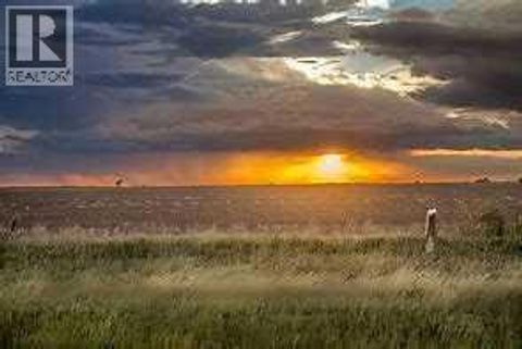 235082 Range Road 243 Namaka AB T1P2C9