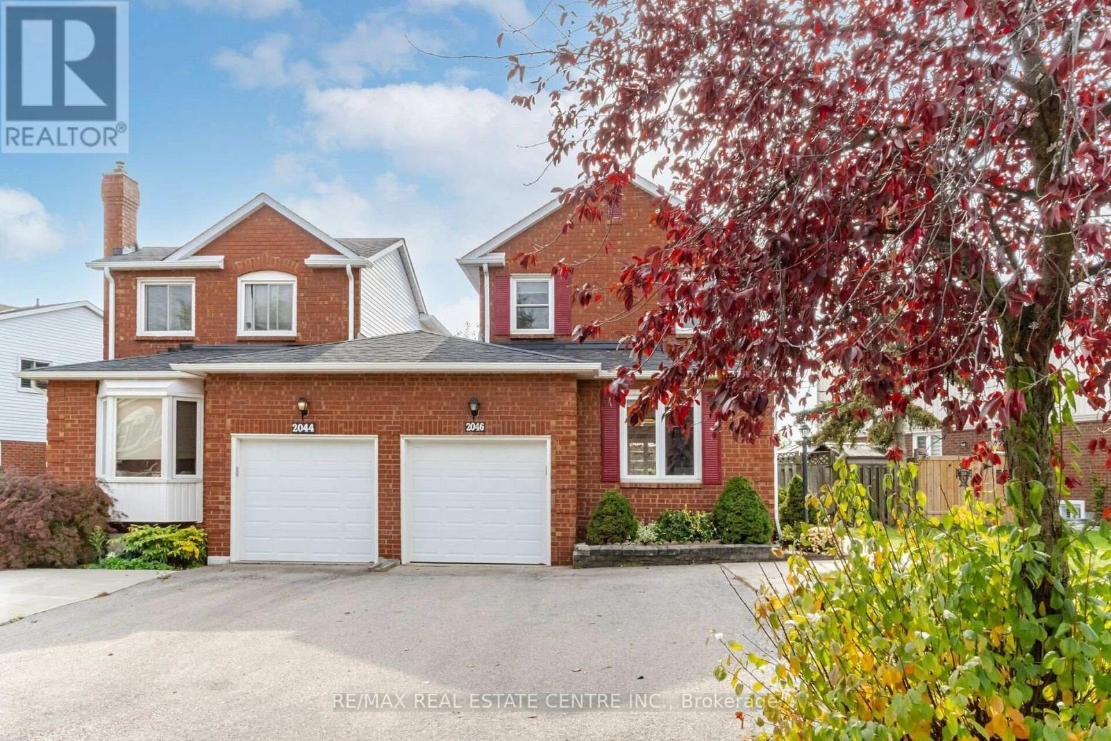 2046 GLENADA CRESCENT