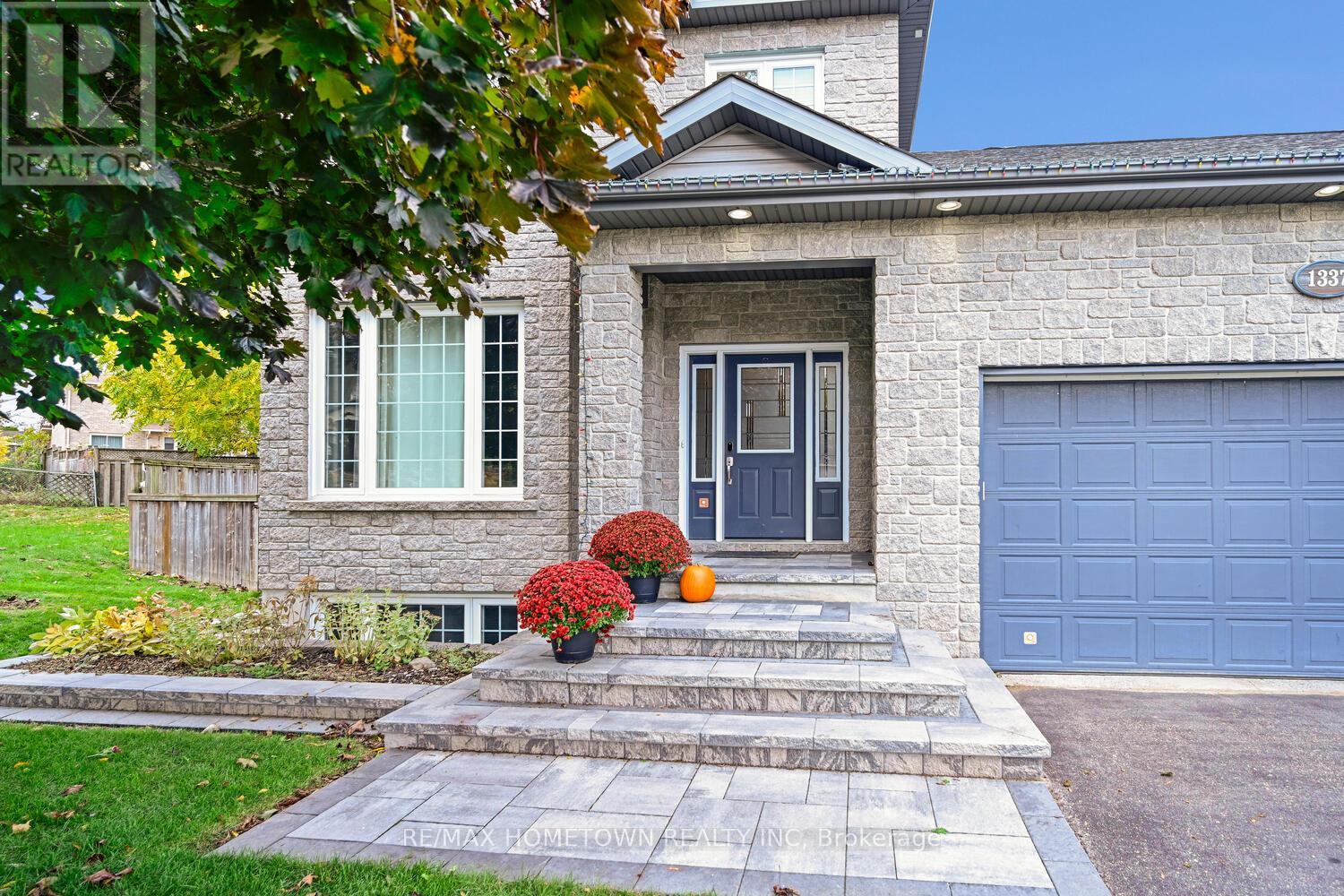 1337 CUTHBERTSON AVENUE