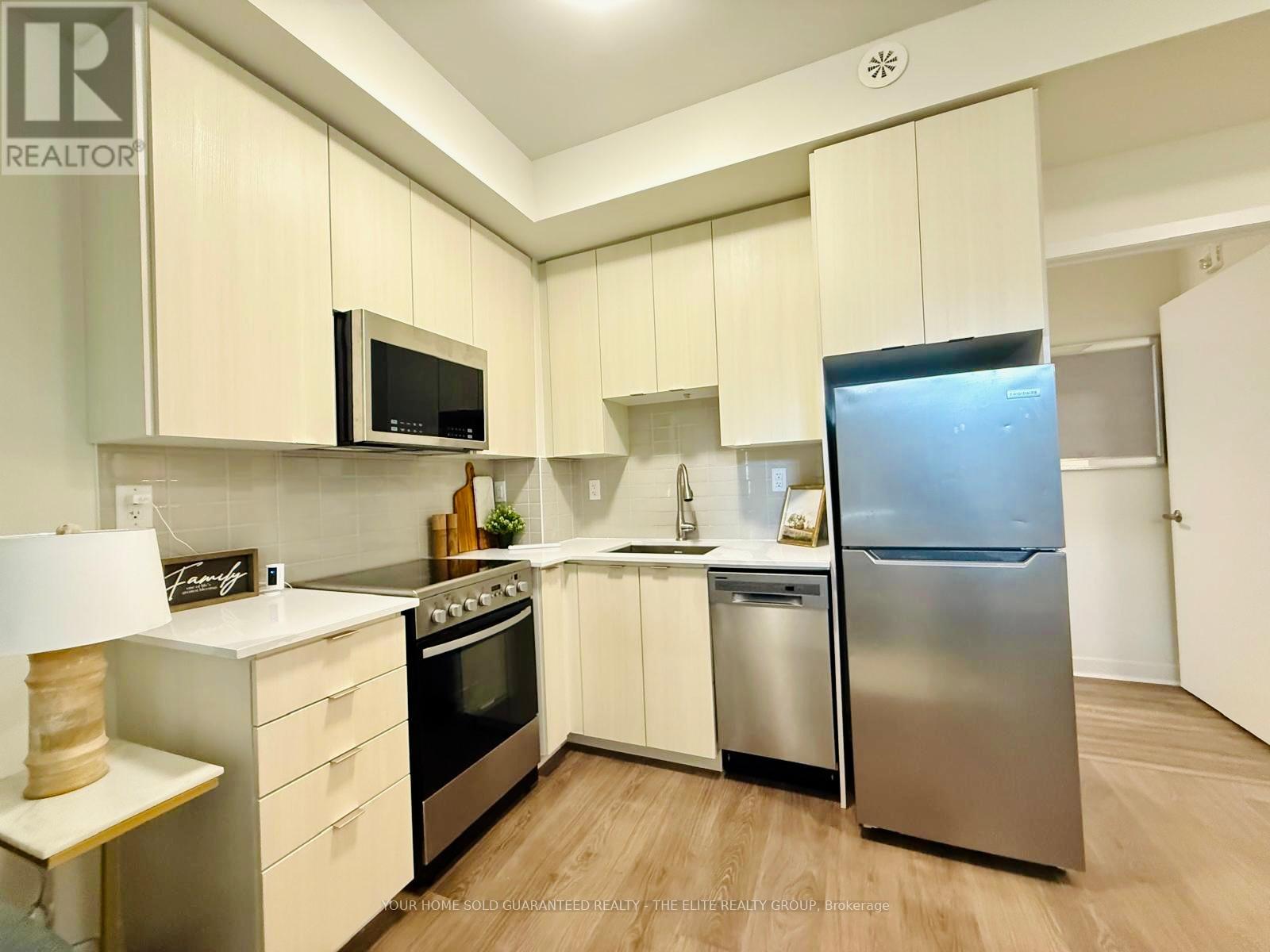 103 - 5155 SHEPPARD AVENUE E