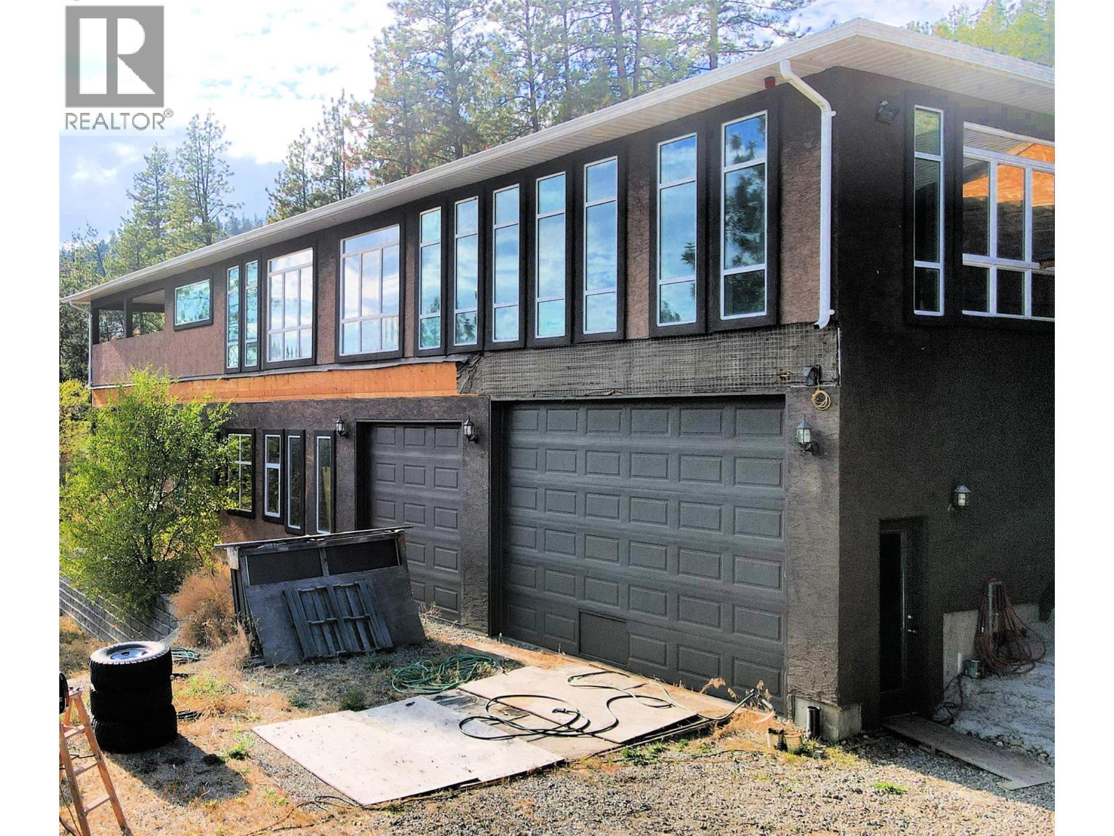5621 Harrington Court