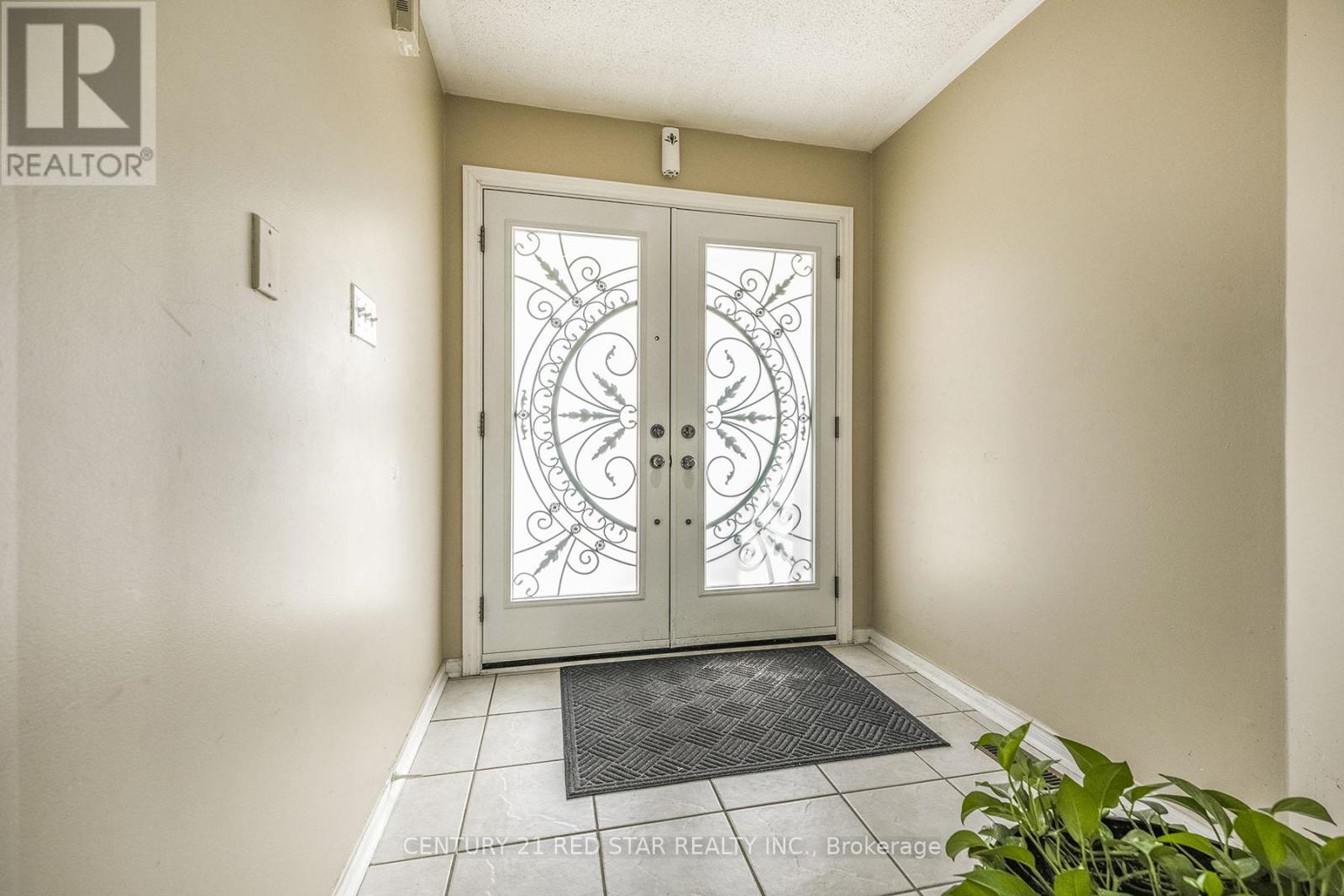 36 FIELD THISTLE DRIVE