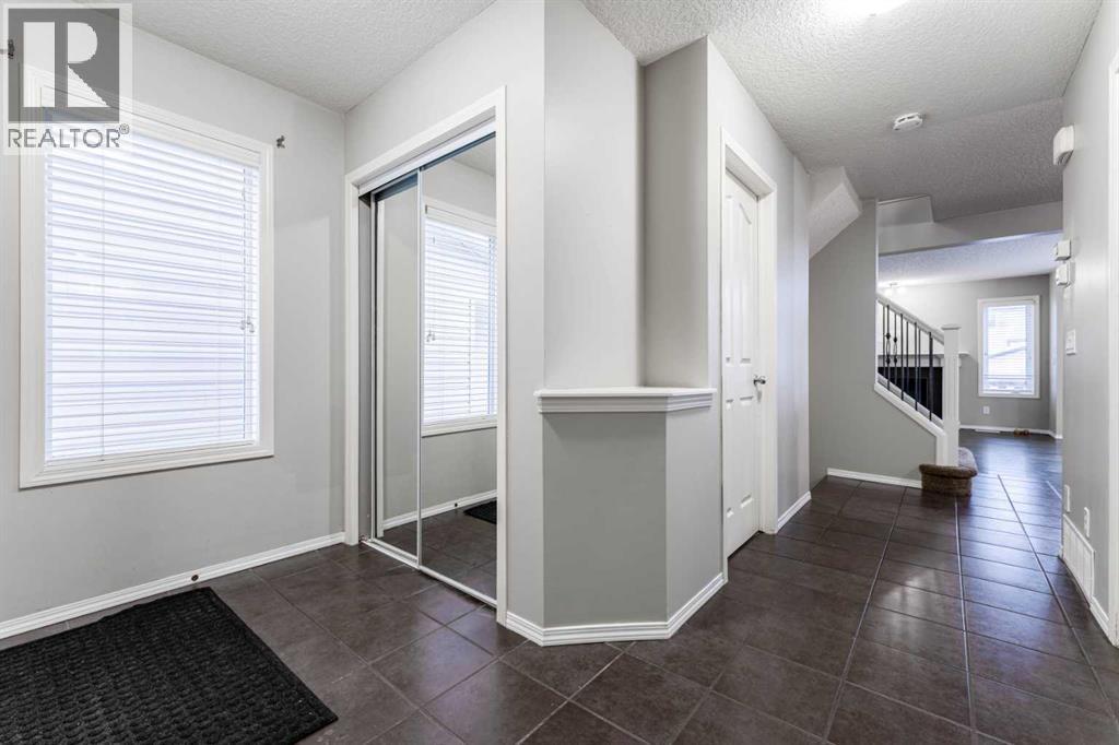 20 Bridlecrest Court SW