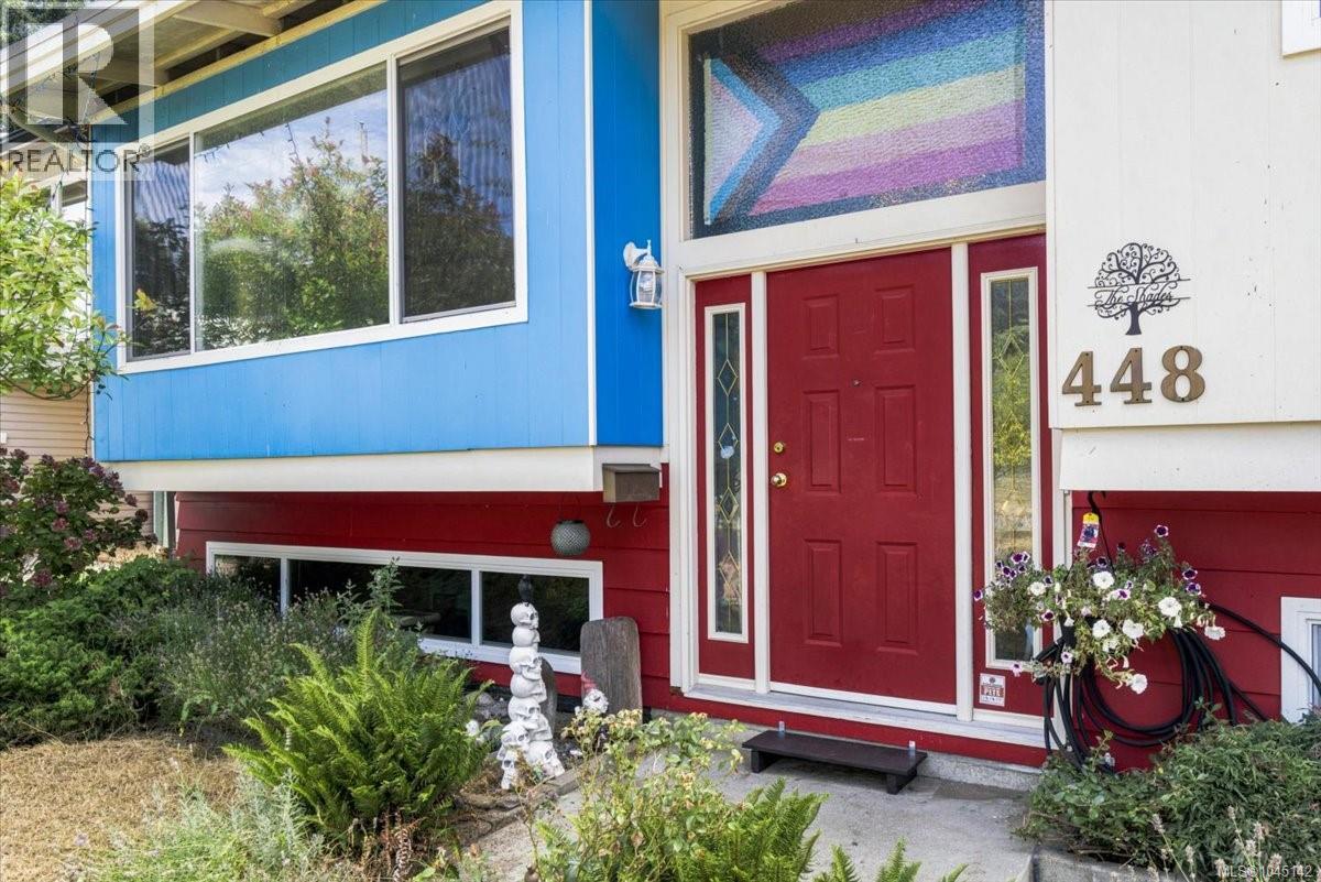 448 Lenhart Ave