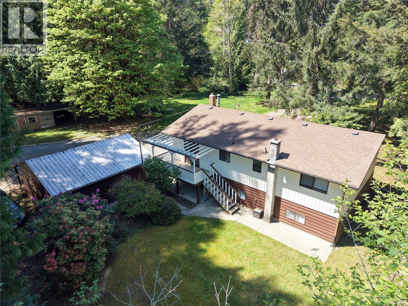 3384 Otter Point Rd