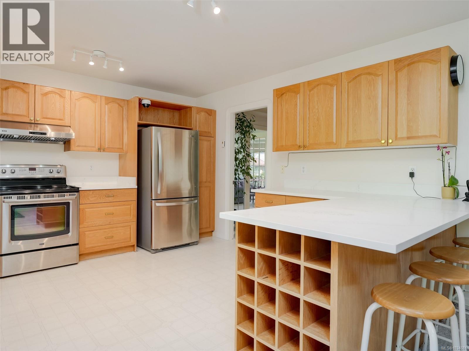 772 Wesley Crt
