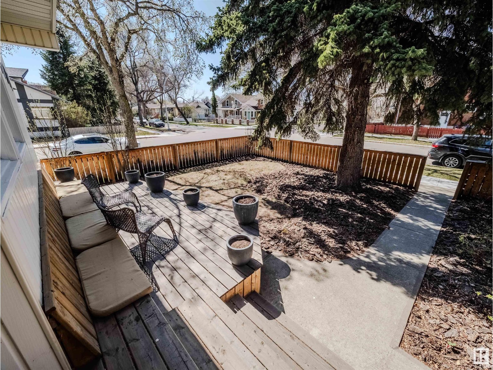 11701 91 ST NW