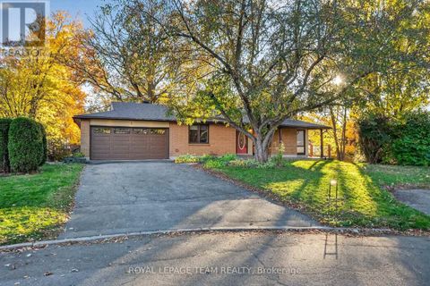 5 GLADIOLA PLACE Ottawa ON K2G0V4