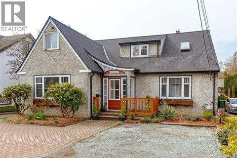 3650 Quadra St Saanich BC V8X1H4